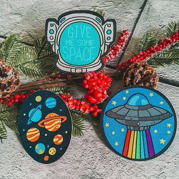 Термонаклейка на рюкзак и на одежду. UFO