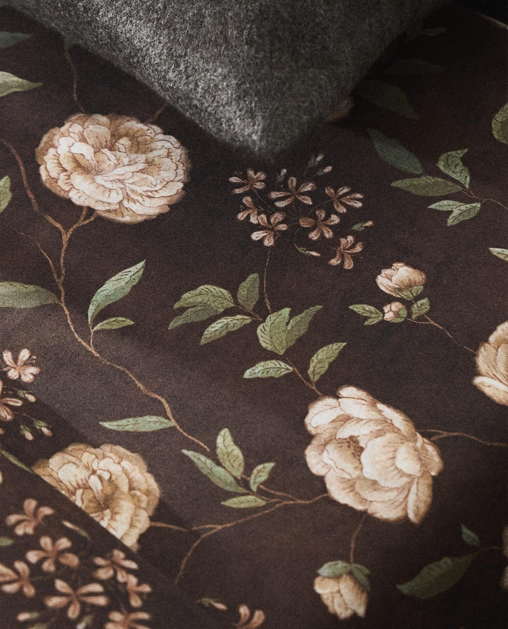 Zara Home - Простыня с цветочным принтом, коричневый, 290x280 см