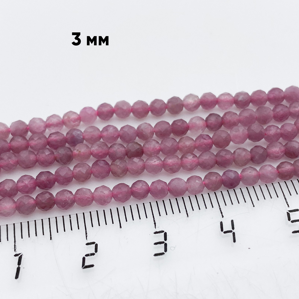 Турмалин граненый бусины, диаметр 3-3,2 мм, цена за отрезок 19 см (1/2 нити)