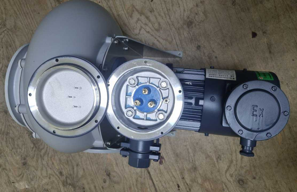 Радиальный взрывозащищенный вентилятор.