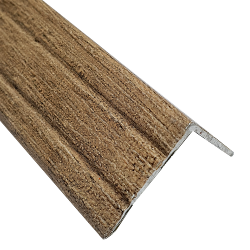 Угол 20*20мм "DO-5" 2,7м Дуб натуральный ламинир. алюм.