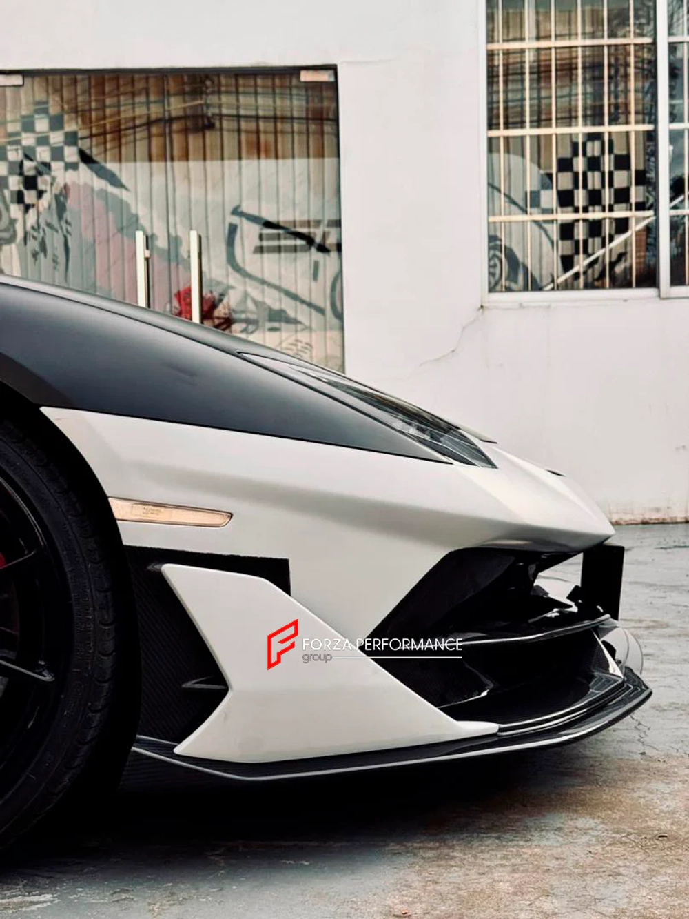 Карбоновый обвес переделка в LP770 SVJ для LAMBORGHINI AVENTADOR LP700 / LP720 / LP750 Ламборгини