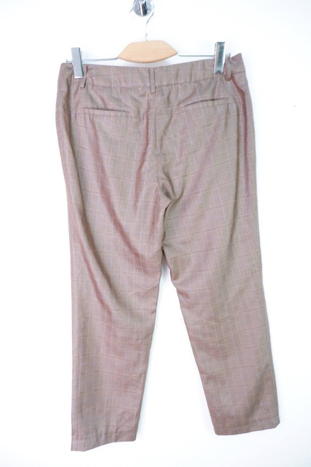 Брюки в классическом исполнении, визуально 48 размер