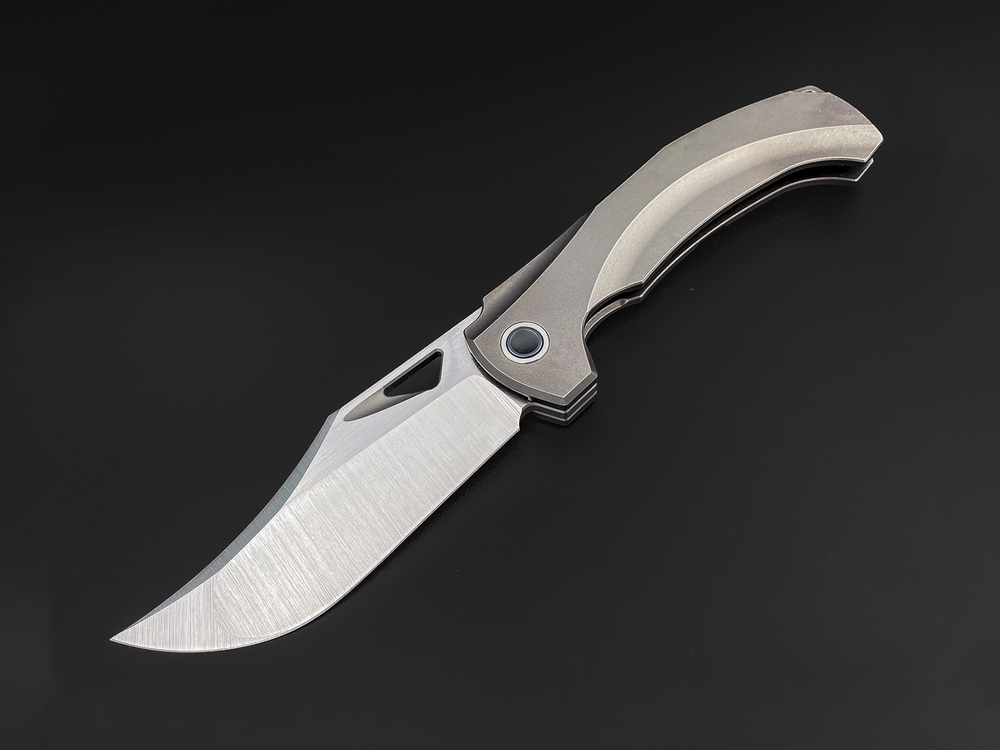 Складной нож Bicornis Tmax Satin