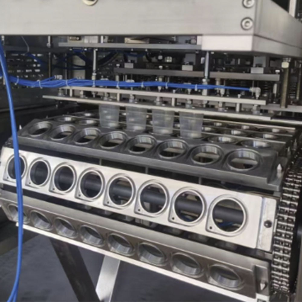 Линия по фасовке и разливу супов в стаканчики Foodatlas