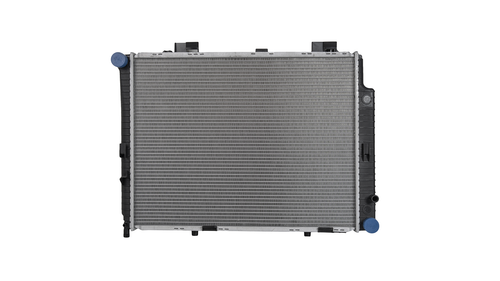 Радиатор охлаждения Mercedes E-Class W210