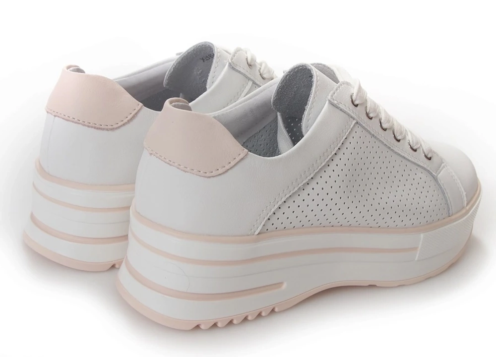 Кроссовки женские натуральная кожа