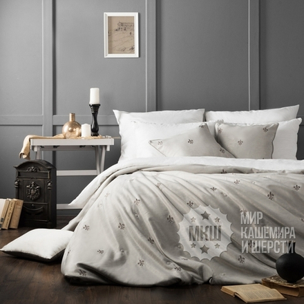 Покрывало в спальню с вышивкой ЛИЛАСС (арт. BL02-265-03) - серое