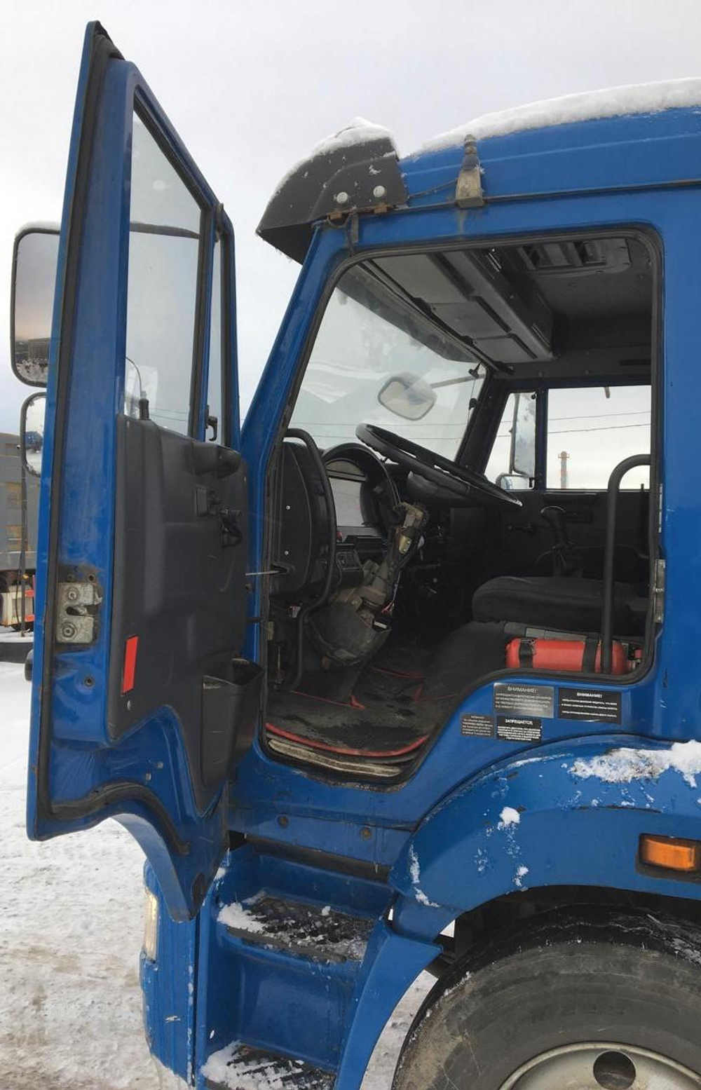 КамАЗ 65117 6x4 Бортовой с КМУ 659000 (Дизельный, 6,7 л, 292 л.с., МТ)
