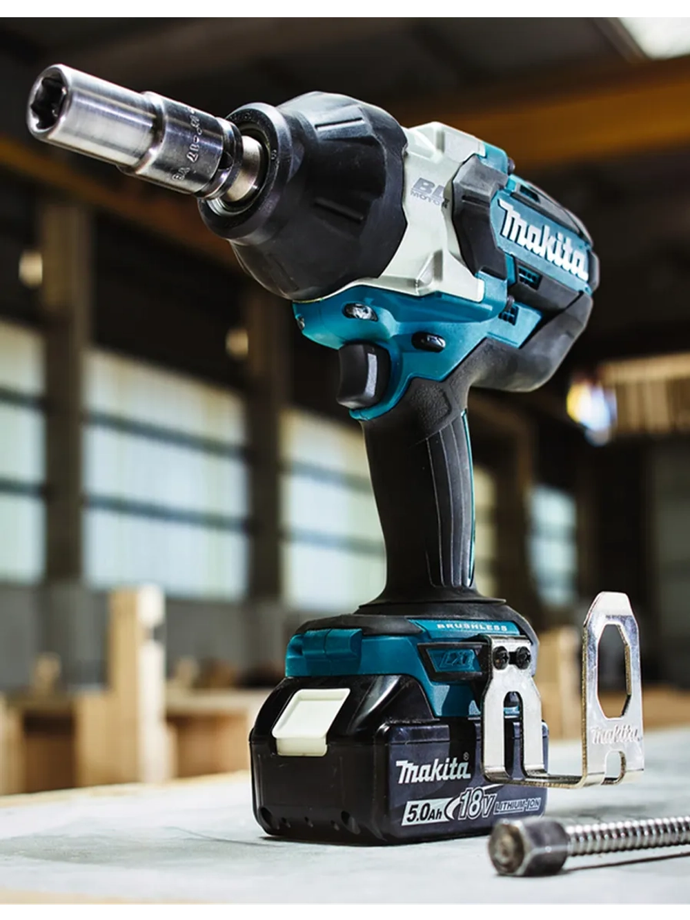 Импульсный гайковерт Makita DTW1002Z