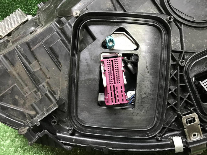 Фара левая Mercedes S W223 (20-нв) Digital Light