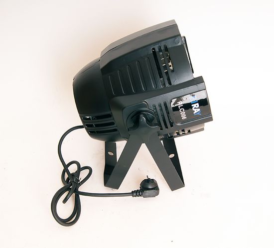 PLC006 Светодиодный прожектор, RGBWAUV 18х12Вт, Bi Ray