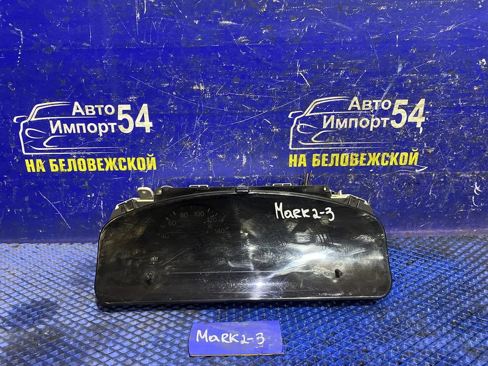 Щиток приборов TOYOTA MARK 2 1999