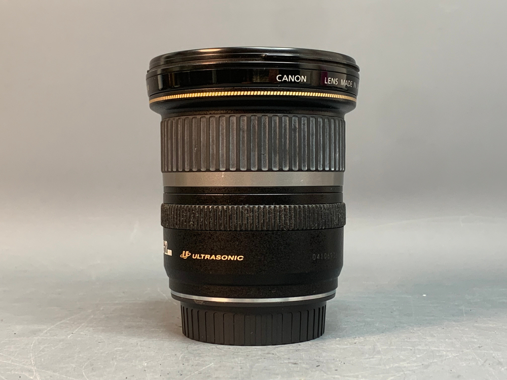 Canon EF-S 10-22mm 3.5-4.5 USM