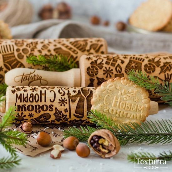 Малая скалка с узором С Новым годом