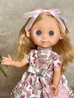 Кукла Berbesa виниловая 40см LINDA (4750K)