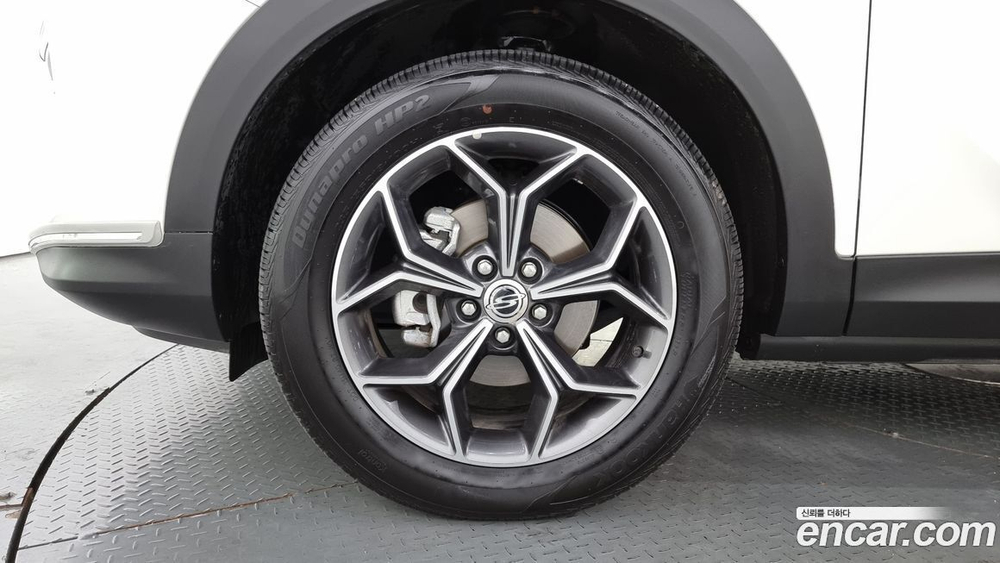 KG Mobility (Ssangyong) Beautiful Korando Бензин 1.5 2WD C5 (02.2022)