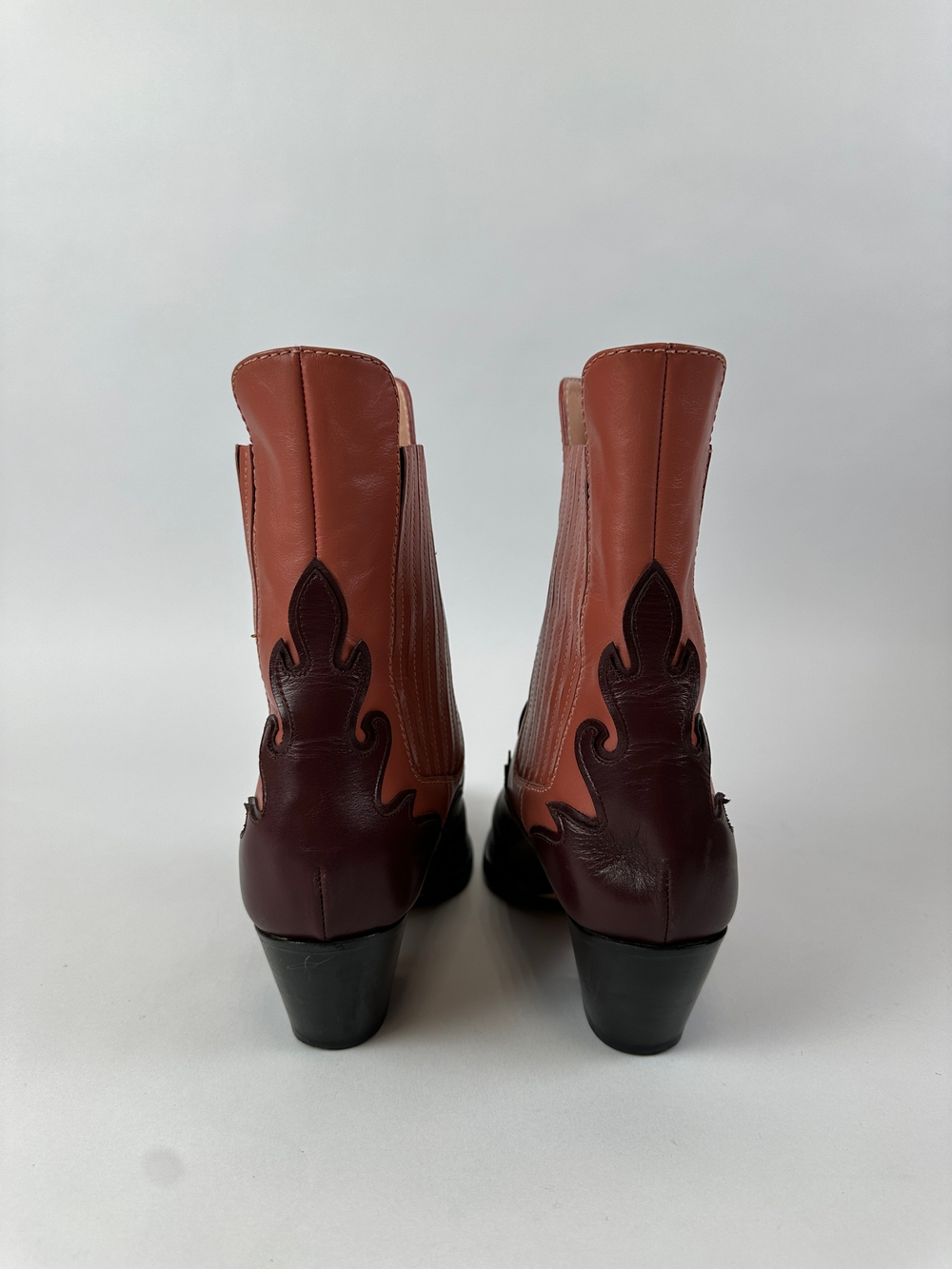 Казаки Alberta Ferretti
