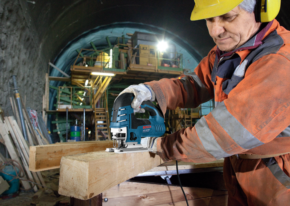 Лобзик электрический Bosch GST 150 BCE 0601513000