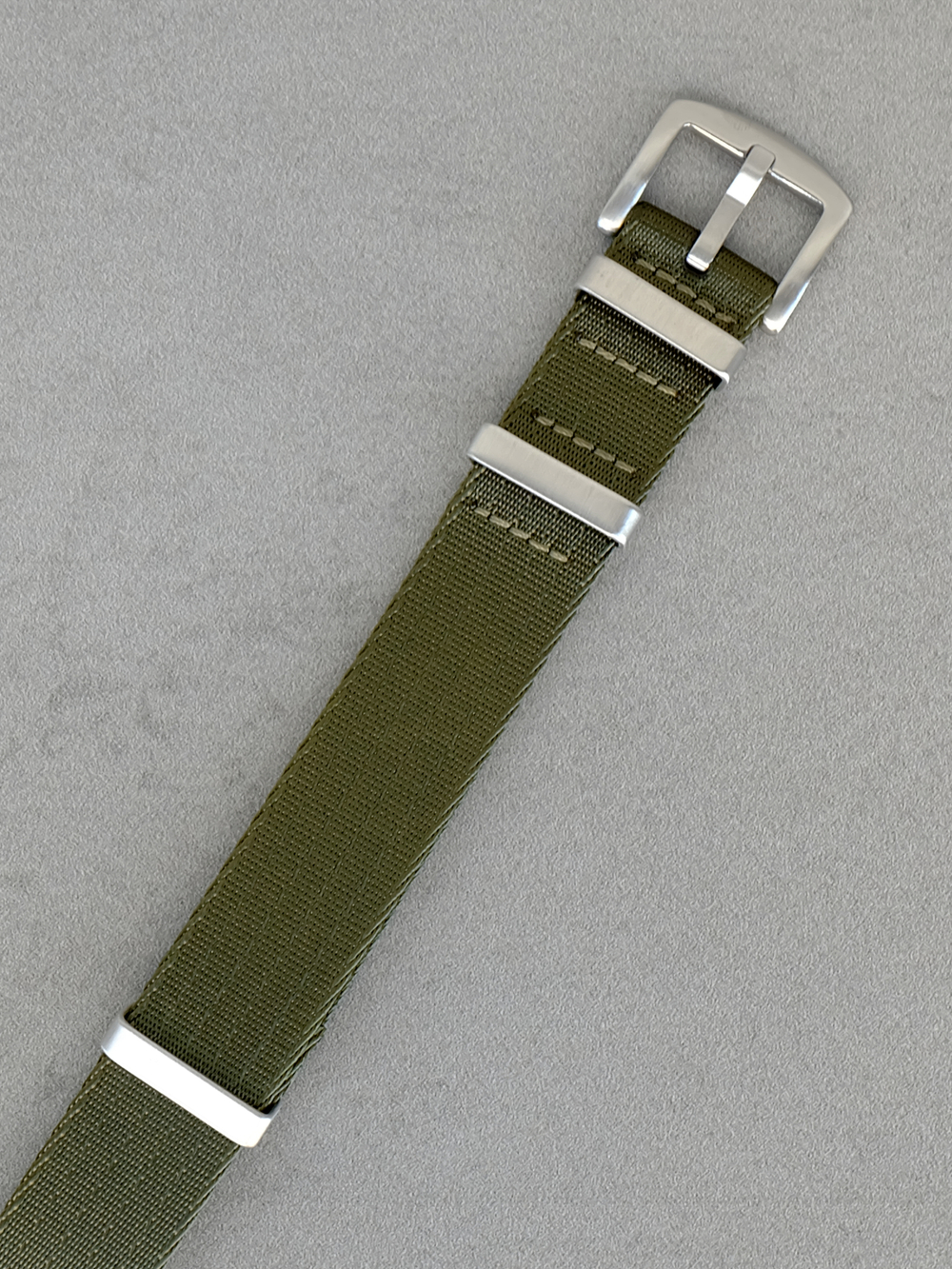 Nato Strap Premium - нейлоновый ремешок для часов