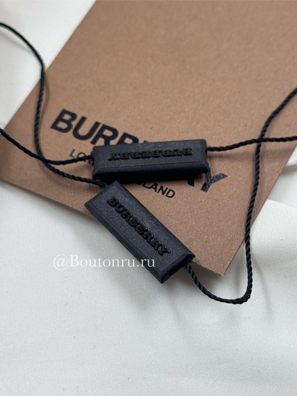 Пломба Барб. черная