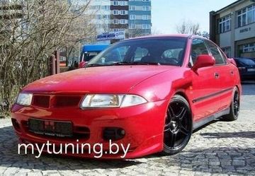 Накладка переднего бампера Mitsubishi Carisma I