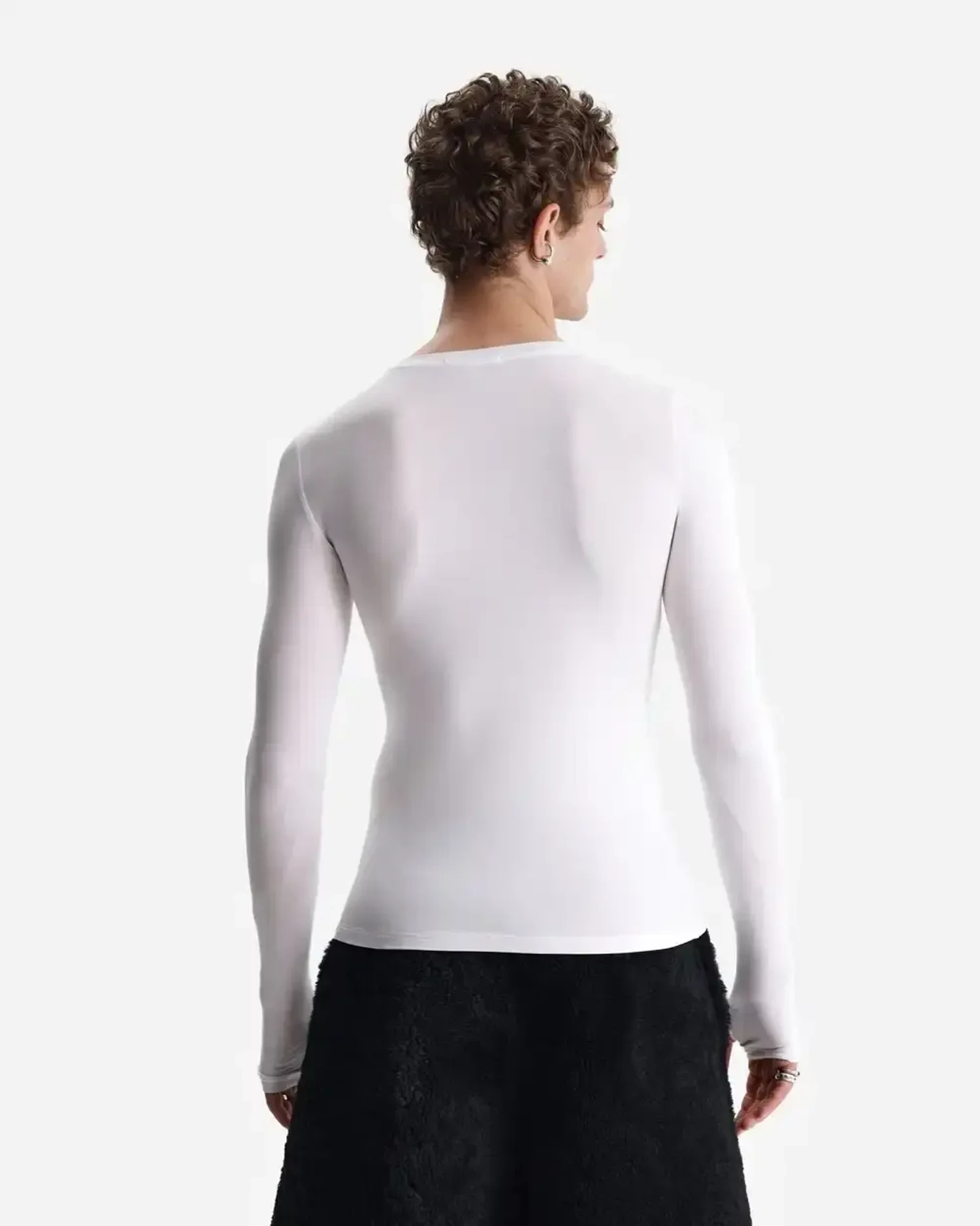 Лонгслив из тонкого трикотажа белый