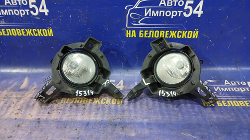Туманка левая TOYOTA WISH 2009-2012
