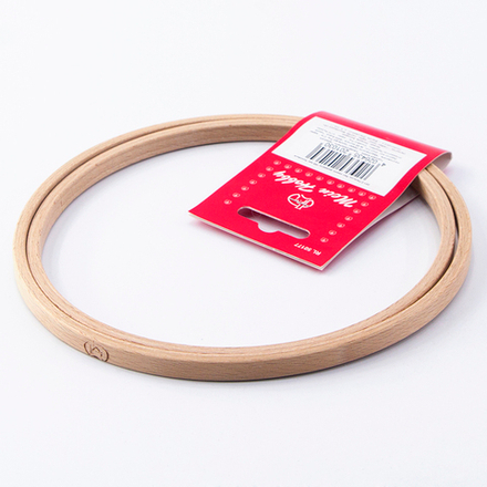 Пяльцы круглые, бук, высота обода 8 мм, диаметр 15,5 см