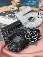 Нашивка Шан. в пайетках черная "Пятерка с цветочком"