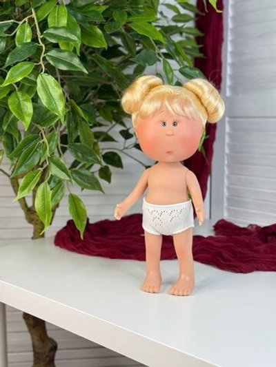 Кукла Nines виниловая 30см MIA без одежды (3000W52)