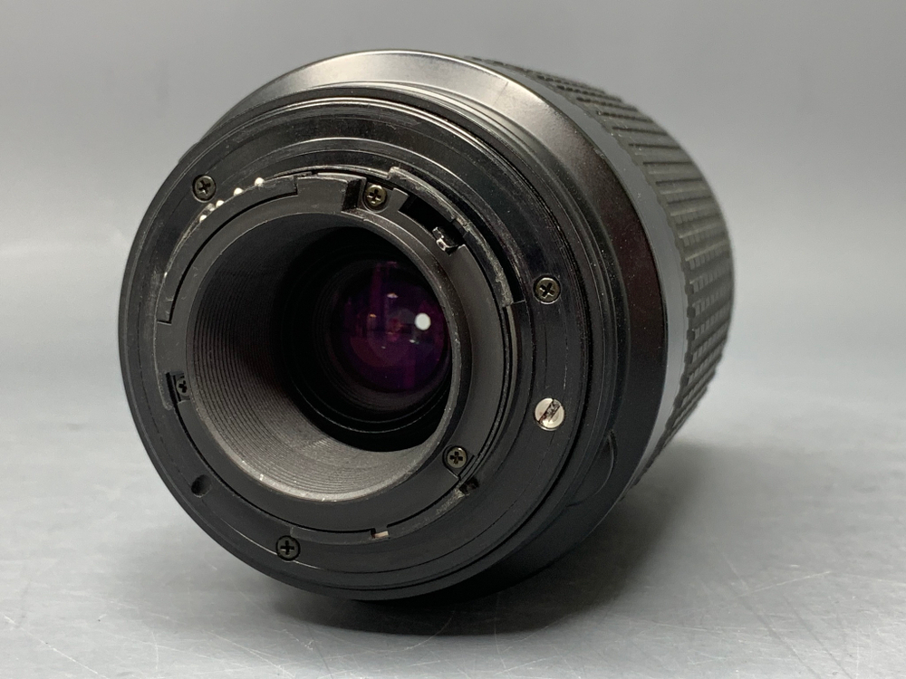 Nikon 70-300mm f/4-5.6G Zoom-Nikkor