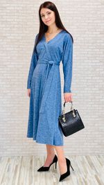 Женственное платье из приятного меланжевого трикотажа