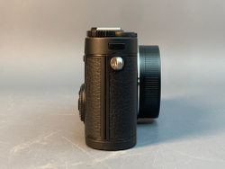 Leica Camera X2