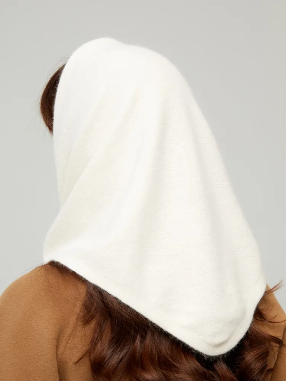 Оренбургский платок-косынка К820-02 экрю