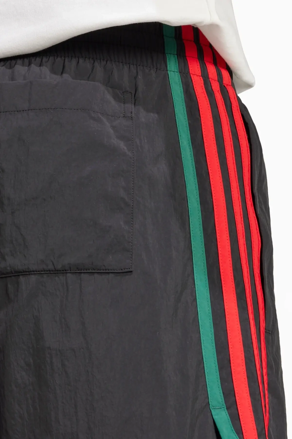 Шорты adidas Adicolor Classics Sprinter - черный