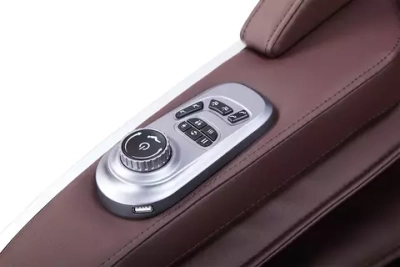 Массажное кресло FUJIMO 氣 FLEXOR F500 Бежевый,Коричневый