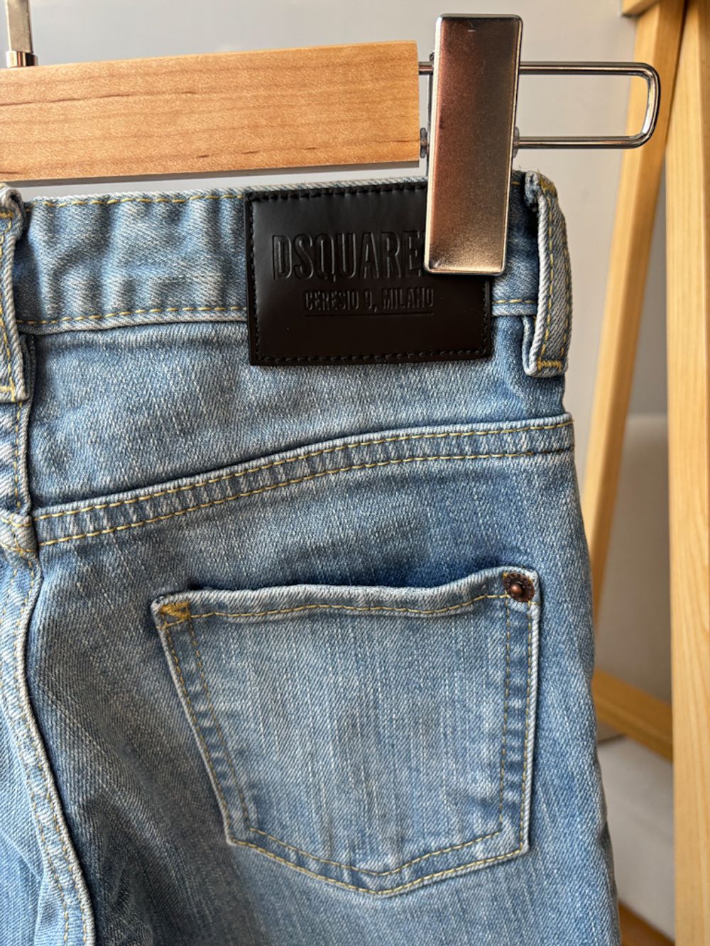 Джинсы Dsquared2, 116