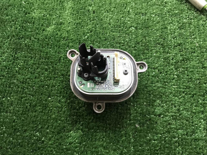 Модуль LED фары правый Audi A4 B9 (2015-2020)