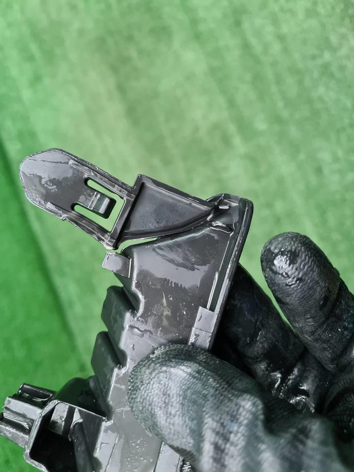 Накладка ПТФ левая Toyota LC Prado 150 (2017-2020)