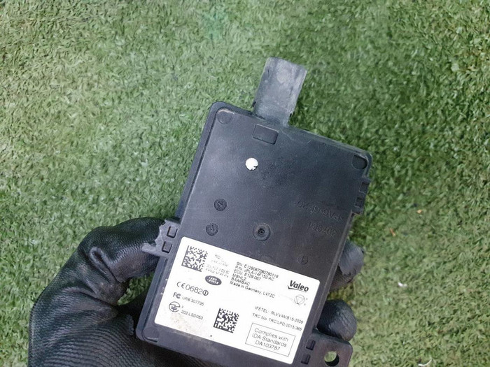 Датчик слепых зон Range Rover Vogue 4 L405 (17-22)