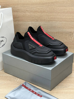 Кроссовки Prada