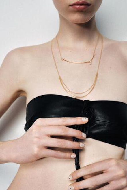 ZARA НАБОР ИЗ ДВУХ МИНИМАЛИСТИЧНЫХ ОЖЕРЕЛИЙ СО СТРАЗАМИ, ЗОЛОТИСТЫЙ