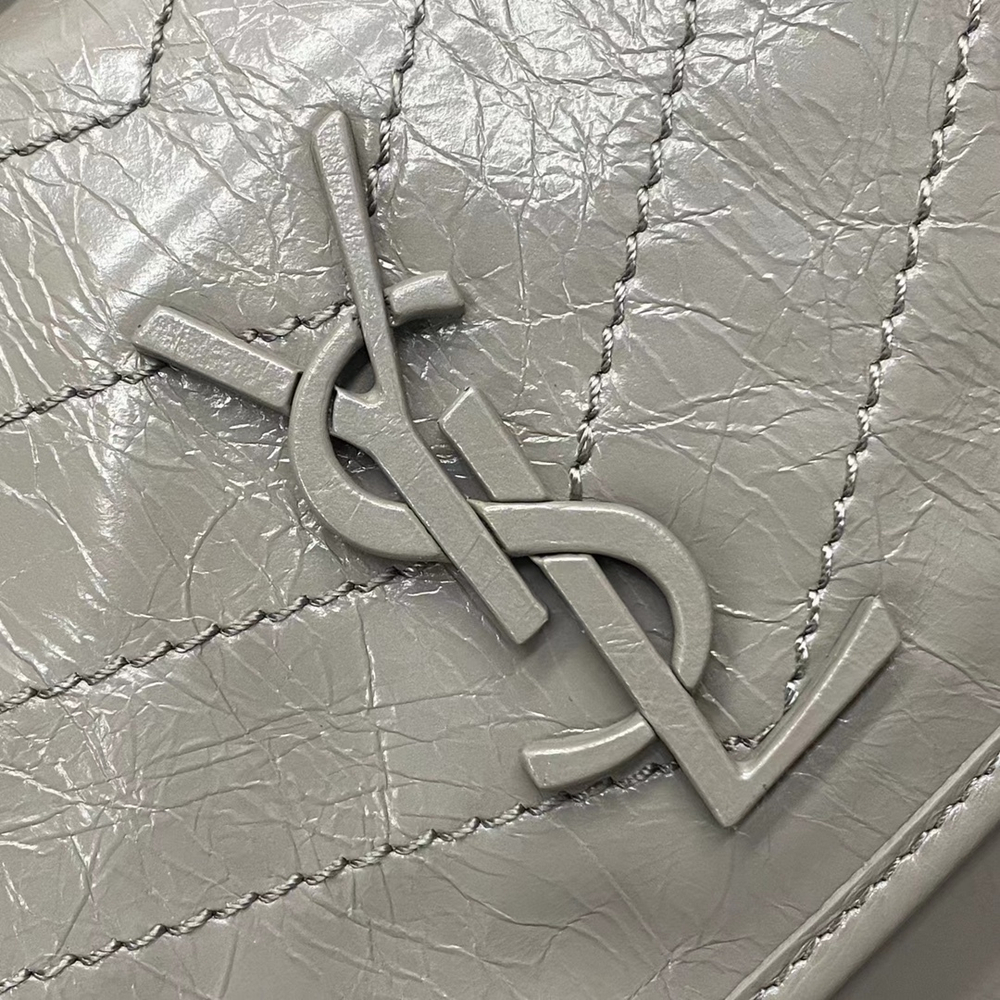 Saint Laurent Niki 28 cm