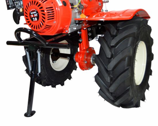 Мотоблок "BRAIT" BR-105PWPRO (7 л.с., с понижающей передачей, колеса 19*7-8, с панель. на руле)