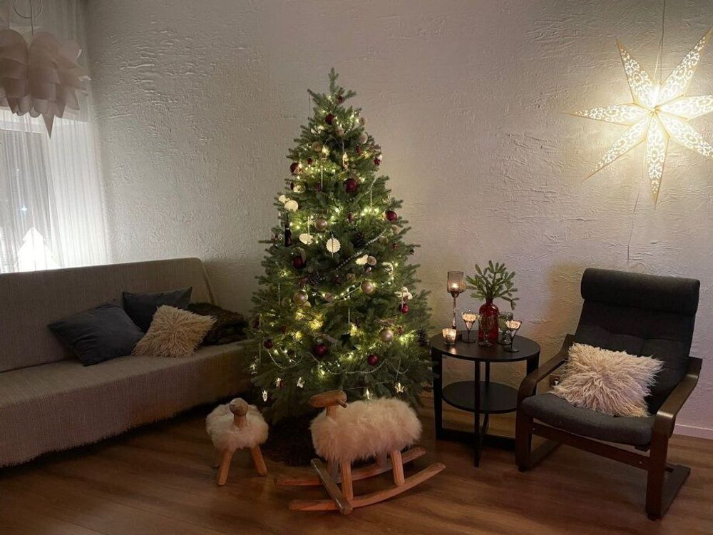 Ель искусственная голубая «Марселло» (Литая хвоя) 240 см / 2.4 м