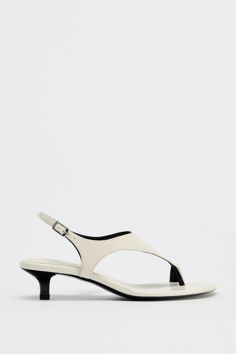 Кожаные босоножки на каблуке kitten heel