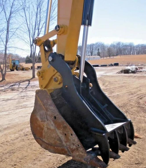 Прижим для ковша на Экскаватор Doosan