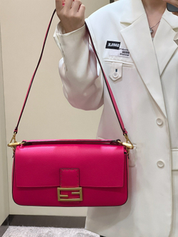 Fendi Baguette Bag 32 cm
