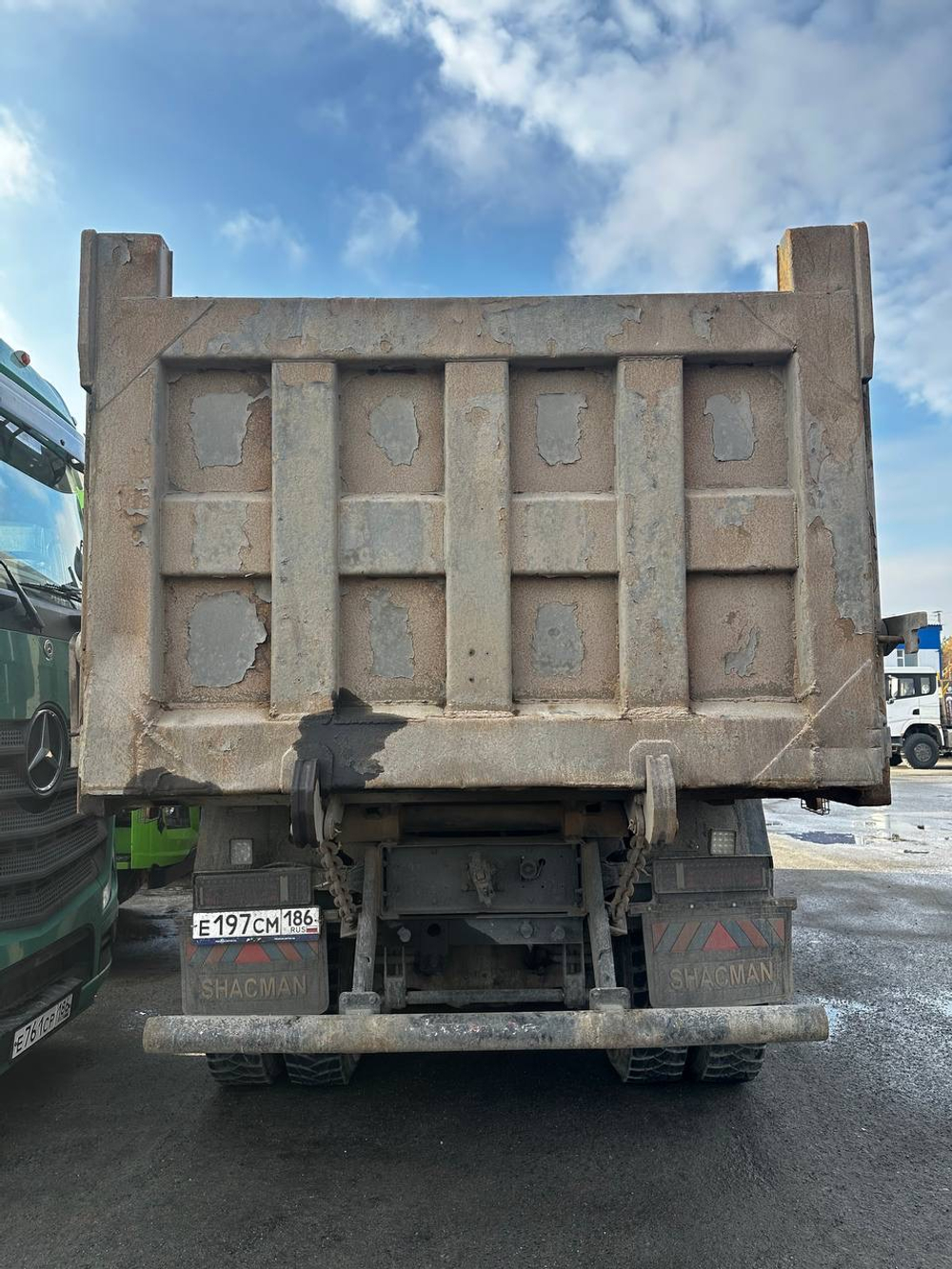 Shacman (Shaanxi) SX* 6x6 Самосвал SX32586T385 (Дизельный, 11,6 л, 369 л.с., МТ)
